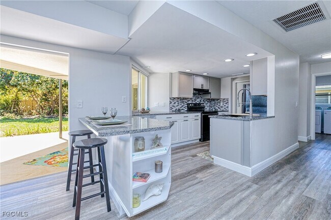 property at 1308 SE 25th Ln