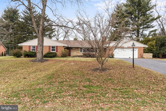 13312 Briarcliff Dr in Hagerstown, MD - Building Photo - Building Photo