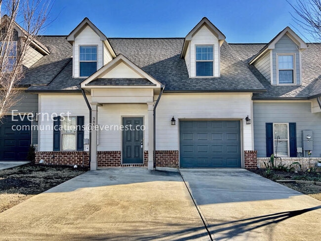 3845 Valley View Ct in Gainesville, GA - Foto de edificio - Building Photo