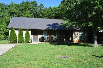 1010 Glaze Ct in Murfreesboro, TN - Building Photo - Building Photo