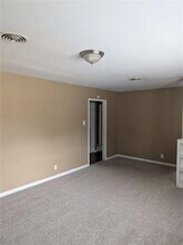 5453 Wayside Ave in Fort Worth, TX - Building Photo - Building Photo