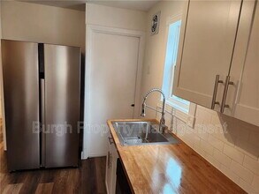 331 Redwood St in Pittsburgh, PA - Building Photo - Building Photo