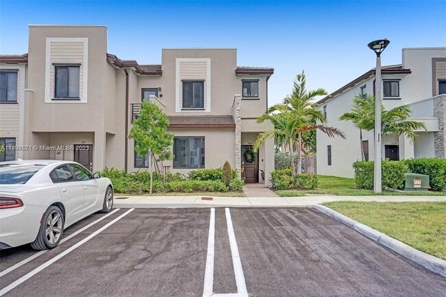 360 NE 208th Terrace in Miami, FL - Building Photo - Building Photo