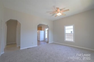 107 Ervin St in Belmont, NC - Building Photo - Building Photo