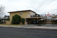 1909 Santa Paula Dr in Las Vegas, NV - Foto de edificio - Building Photo