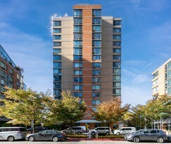 Southtown - Weill Cornell Medical College in New York, NY - Building Photo
