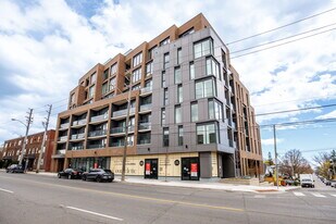 1161 Kingston Rd, Unit 305 in Toronto, ON - Building Photo