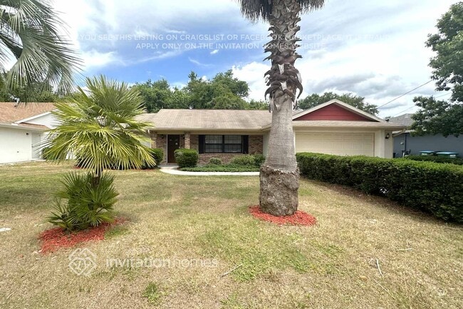 property at 2231 E Annapolis Dr