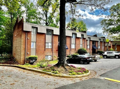 Treetop Condominiums