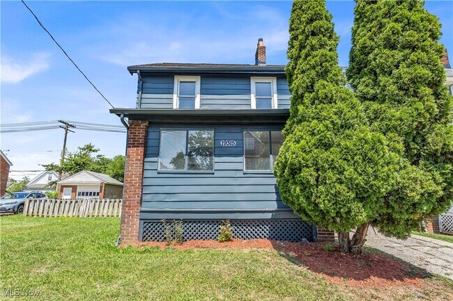19315 Cherokee Ave in Cleveland, OH - Foto de edificio - Building Photo