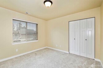 8473 Willowberry Ave NW in Silverdale, WA - Foto de edificio - Building Photo