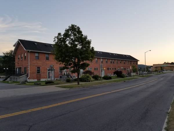 70 Market St in Oneonta, NY - Building Photo