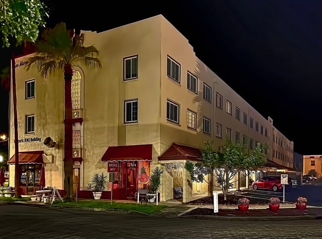 property at 238 Tampa Ave W