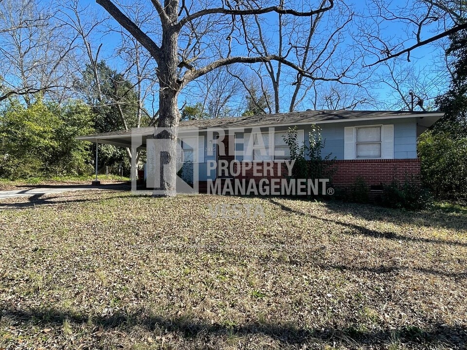 2415 Rosen Ave in Macon, GA - Building Photo