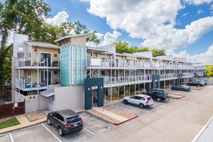 Waterloo Apartments in Austin, TX - Building Photo