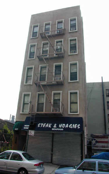 1657 Madison Ave in New York, NY - Building Photo