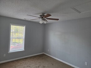 43 Mare Ct in Havelock, NC - Building Photo - Building Photo