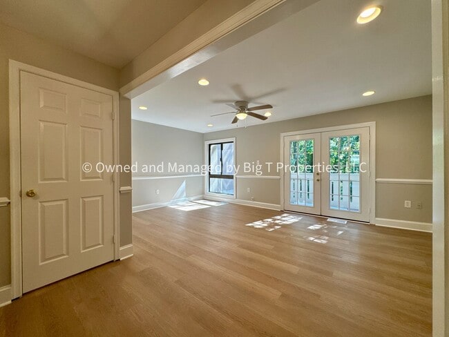 15317 Postillion Terrace in Woodbridge, VA - Building Photo - Building Photo
