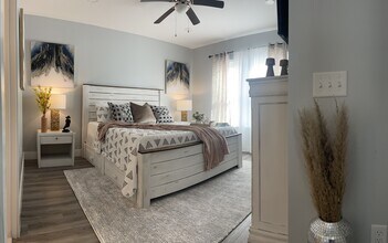 2226 Joan Ave in Panama City, FL - Foto de edificio - Building Photo