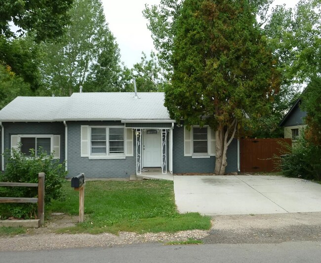 1385 Yukon Street