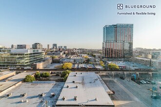 225 N Elizabeth St in Chicago, IL - Building Photo - Building Photo