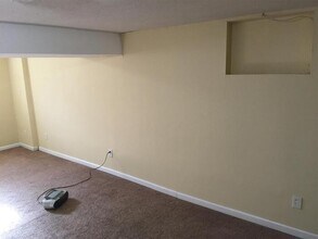 4266 E 60 Terrace in Kansas City, MO - Building Photo - Building Photo