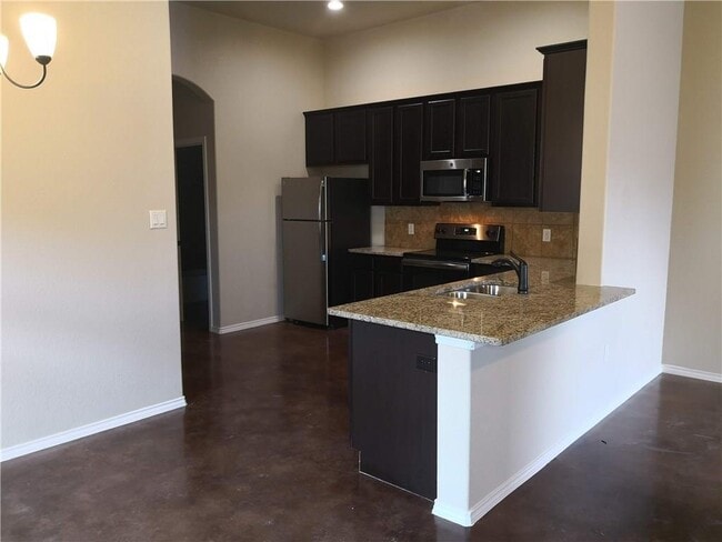 233 Joanne Lp in Buda, TX - Building Photo - Building Photo