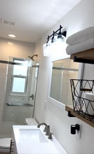 1317 E 8th St, Unit C in Alamogordo, NM - Foto de edificio - Building Photo