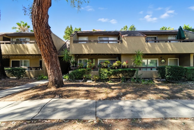 property at 303 Tradewinds Dr
