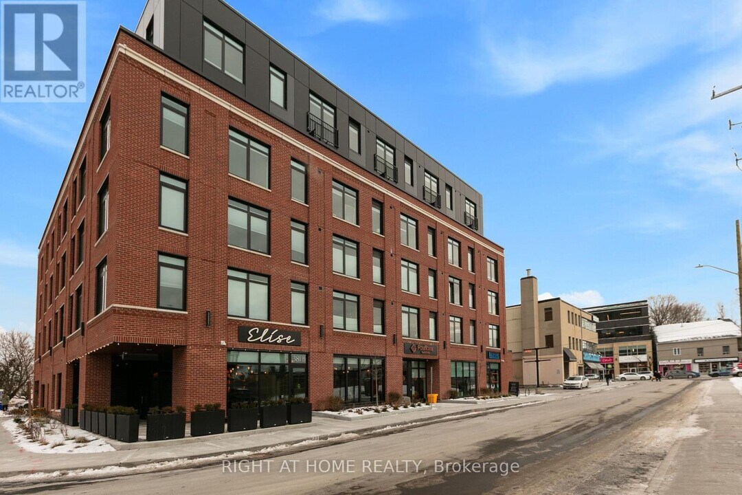 377 Winona Ave in Ottawa, ON - Building Photo