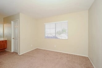 41232 Crispi Ln in Palmdale, CA - Building Photo - Building Photo