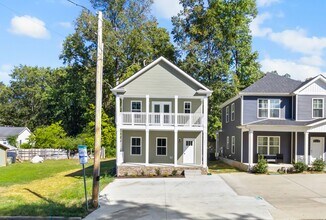 441 Reynolds St in Clarksville, TN - Building Photo - Building Photo