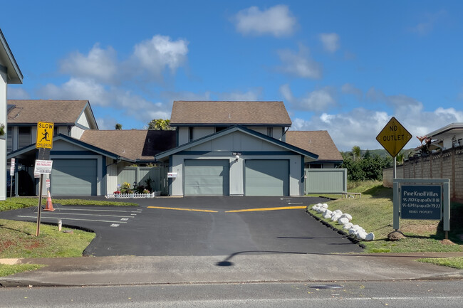 Pine Knoll Villas in Mililani, HI - Foto de edificio - Building Photo