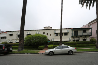 Palm Apartments in Beverly Hills, CA - Building Photo - Building Photo