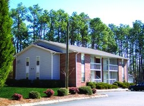 Timberlane in Southern Pines, NC - Foto de edificio