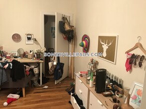 45 Franklin St, Unit 1 in Somerville, MA - Building Photo - Building Photo