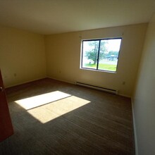 4109 Pine Hollow Dr in Clay, NY - Foto de edificio - Building Photo