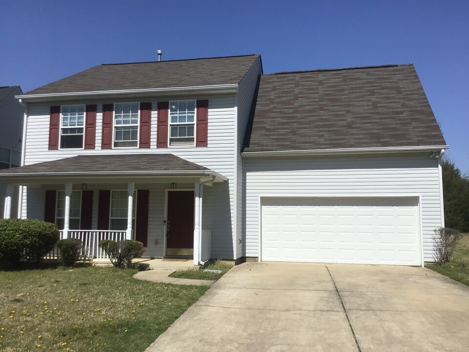 728 Reigate Rd in Charlotte, NC - Building Photo