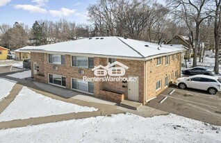 5500 N Bryant Ave in Minneapolis, MN - Building Photo