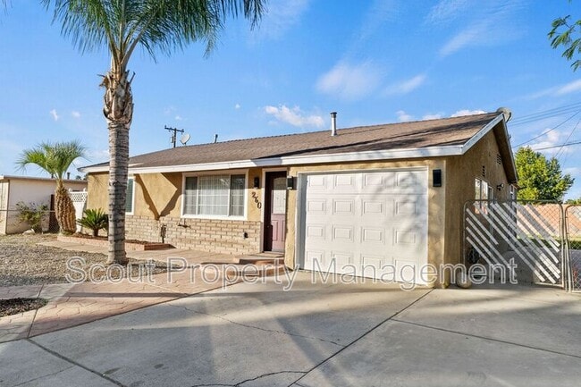 260 Val Monte Dr in Hemet, CA - Building Photo - Building Photo