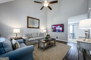 31 Middleton Ct in Cartersville, GA - Building Photo