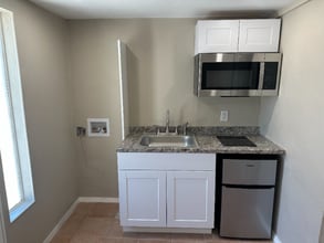 180 S Glenwood St in El Paso, TX - Foto de edificio - Building Photo