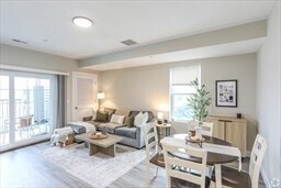 31 Ridge St in Worcester, MA - Foto de edificio - Building Photo