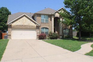 8224 Summerview Ct in Fort Worth, TX - Building Photo
