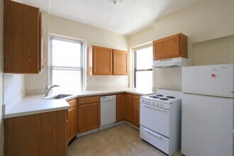 77 Hancock St, Unit 4 in Cambridge, MA - Foto de edificio - Building Photo