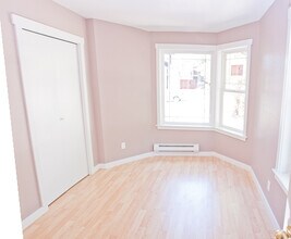 1425 E Yesler Way, Unit 2 in Seattle, WA - Foto de edificio - Building Photo