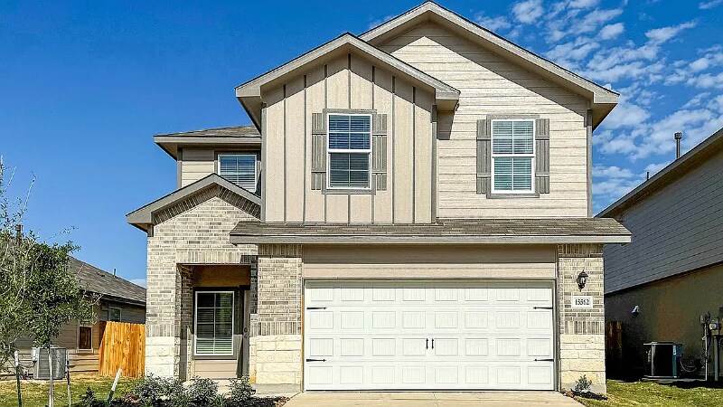 15562 Mint Patch Mdw in Von Ormy, TX - Building Photo