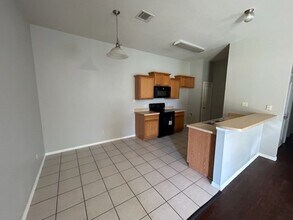 1212-1214 Sironia Trail in McGregor, TX - Building Photo - Building Photo