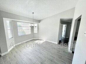 19468 Edgewater Dr in Port Charlotte, FL - Building Photo - Building Photo