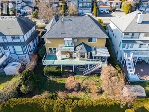 2268 Leclair Dr in Coquitlam, BC - Building Photo - Building Photo